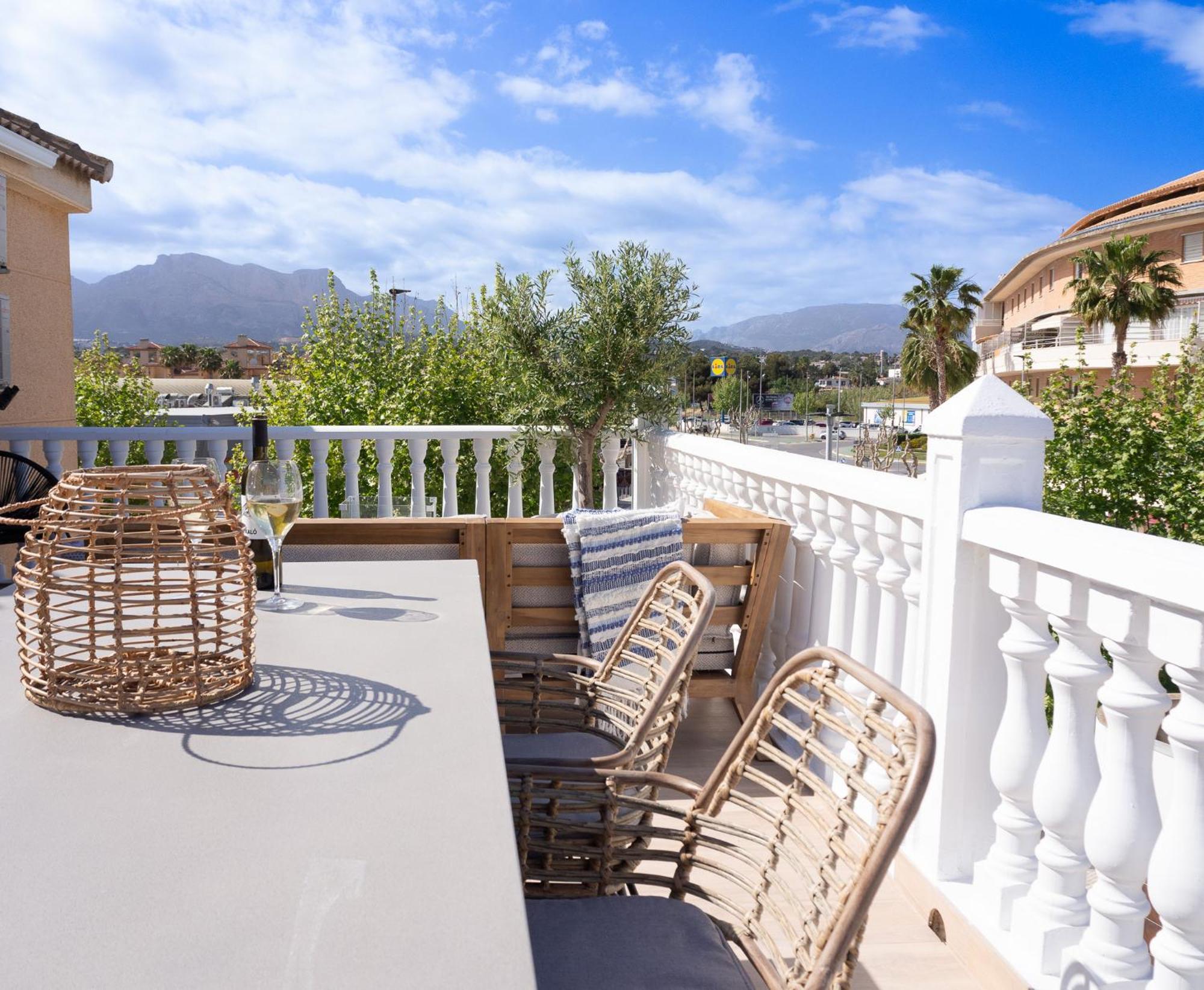 Casa Naru Albir, Duplex Appartement Met Ruim Terras En Buitenkeuken El Albir Екстер'єр фото